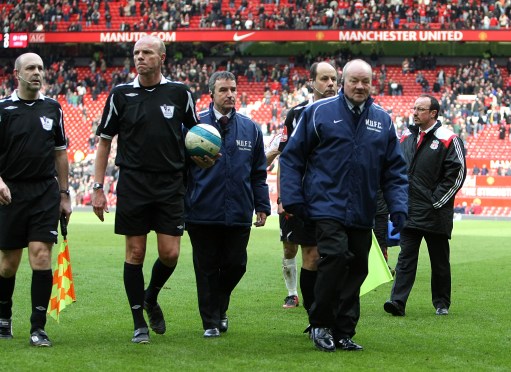 压在对方半 压在对方半